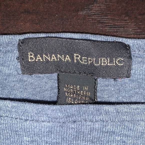 Banana Republic Cotton Gray Quarter Sleeve Tee, sz Small. - Picture 3 of 5